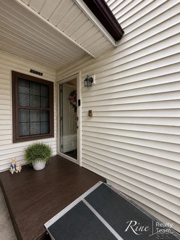 35845 Castlewood Court, Westland, MI 48185