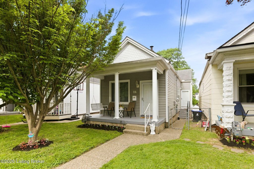 216 Saunders Ave, Louisville, KY 40206