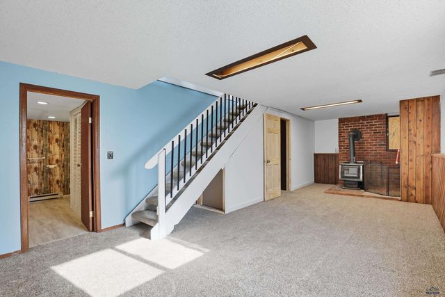 6517 BEVERLY DR, Rapid City, SD 57701