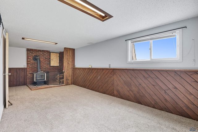 6517 BEVERLY DR, Rapid City, SD 57701