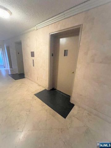 2329 Hudson Terrace C 9, Fort Lee, NJ 07024