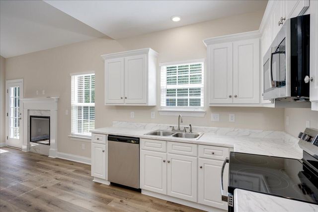 4921 Mossycup Ct Court, Hephzibah, GA 30815