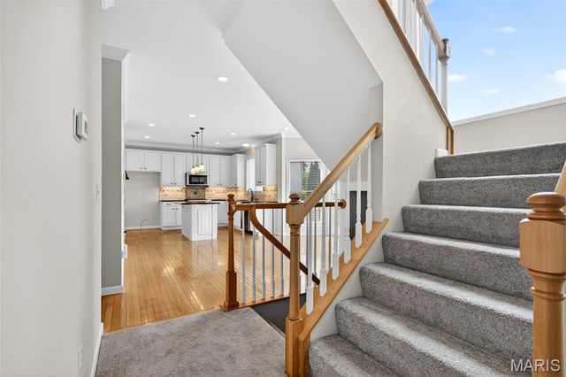 1306 Avondale Spring Drive, O'fallon, MO 63368