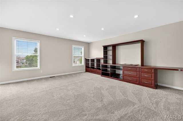 1306 Avondale Spring Drive, O'fallon, MO 63368