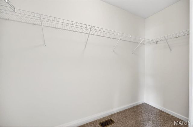 1306 Avondale Spring Drive, O'fallon, MO 63368
