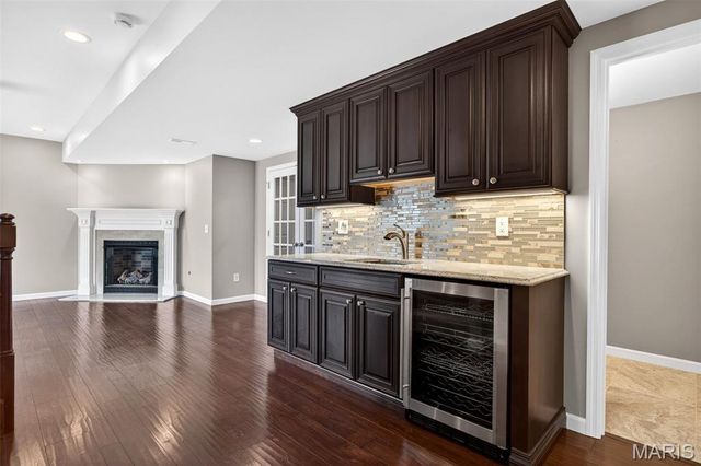 1306 Avondale Spring Drive, O'fallon, MO 63368