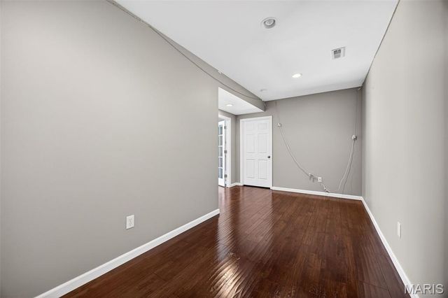 1306 Avondale Spring Drive, O'fallon, MO 63368