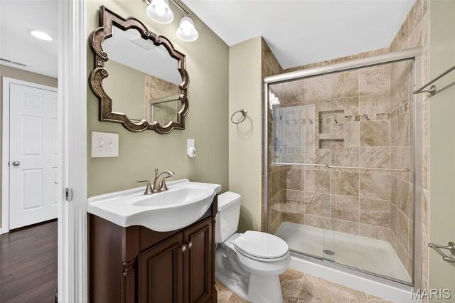 1306 Avondale Spring Drive, O'fallon, MO 63368