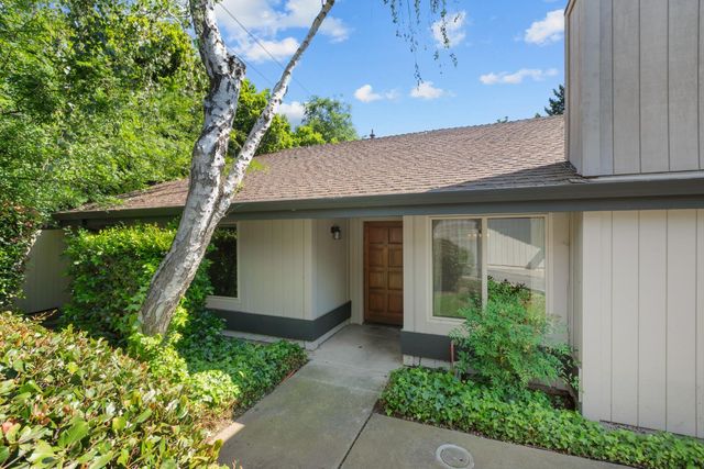 5509 Sequoia Cir, Citrus Heights, CA 95610