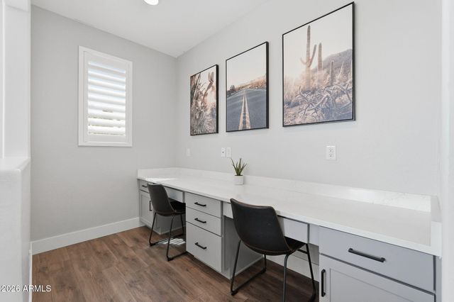 1923 W SUMMER Lane, San Tan Valley, AZ 85144