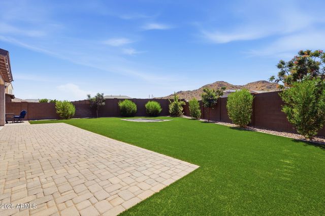1923 W SUMMER Lane, San Tan Valley, AZ 85144