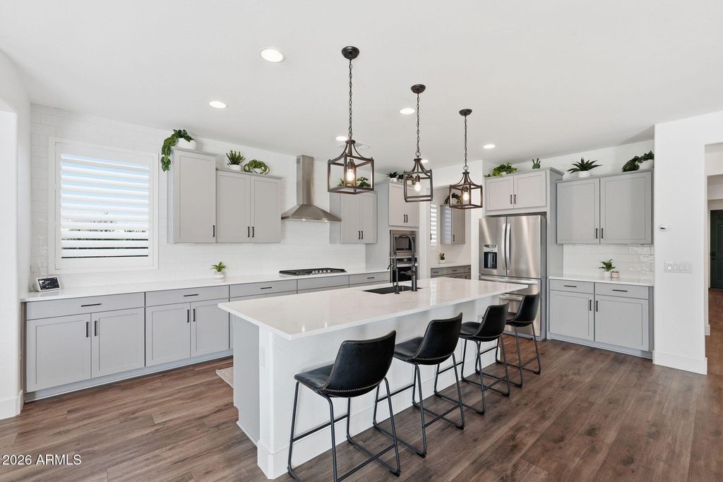 Image 15 of property listing at 1923 W SUMMER Lane, San Tan Valley, AZ 85144