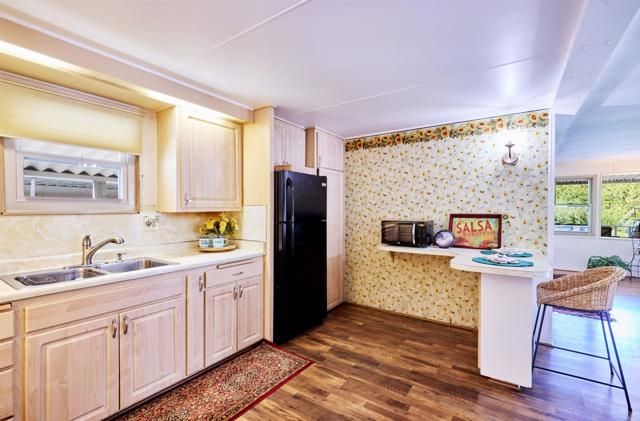 4814 Old Cliffs Rd, San Diego, CA 92120