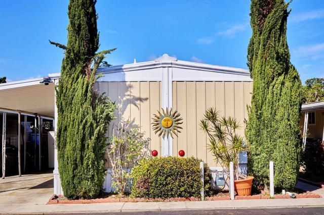 4814 Old Cliffs Rd, San Diego, CA 92120