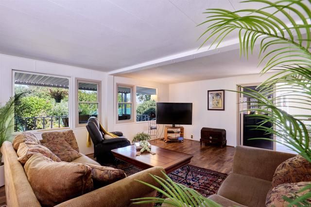 4814 Old Cliffs Rd, San Diego, CA 92120