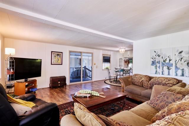 4814 Old Cliffs Rd, San Diego, CA 92120