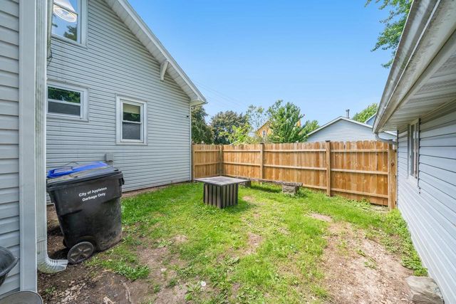 500 S PIERCE AVENUE, Appleton, WI 54914