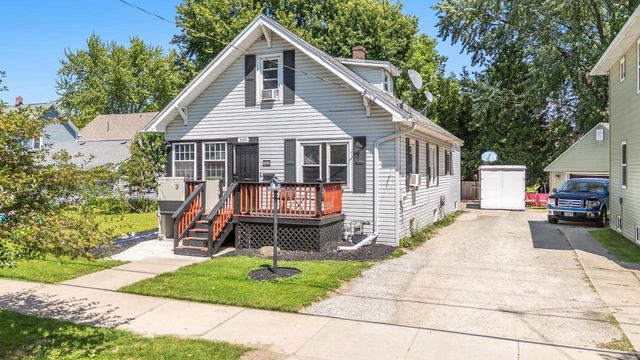 500 S PIERCE AVENUE, Appleton, WI 54914