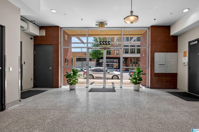 2222 2ND AVENUE N, Birmingham, AL 35203