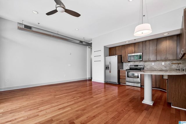 2222 2ND AVENUE N, Birmingham, AL 35203