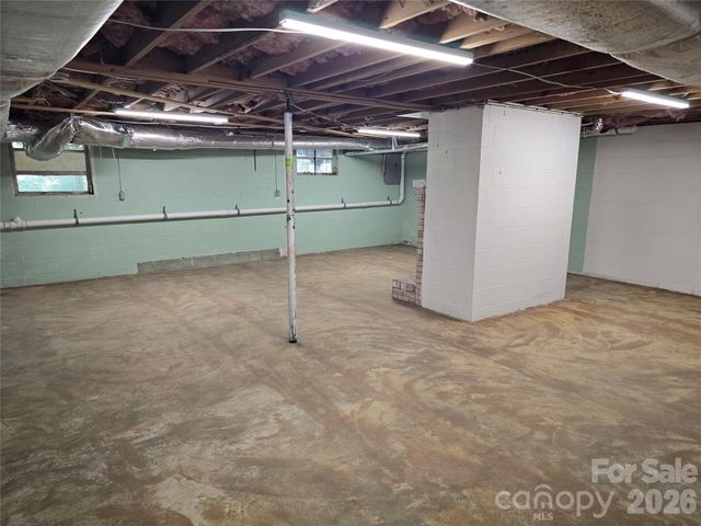 506 Pine Street, Landis, NC 28088
