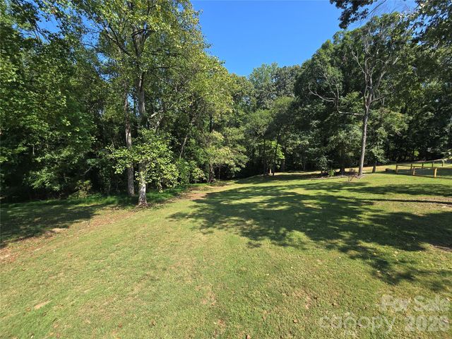 506 Pine Street, Landis, NC 28088