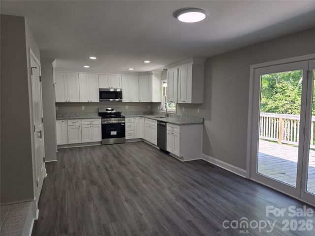 506 Pine Street, Landis, NC 28088