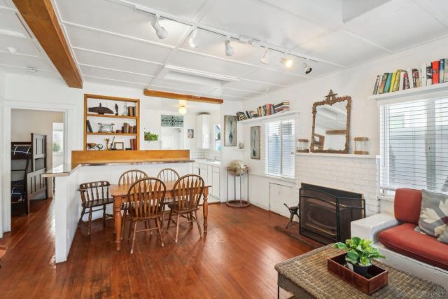 719 Jersey Ct, San Diego, CA 92109