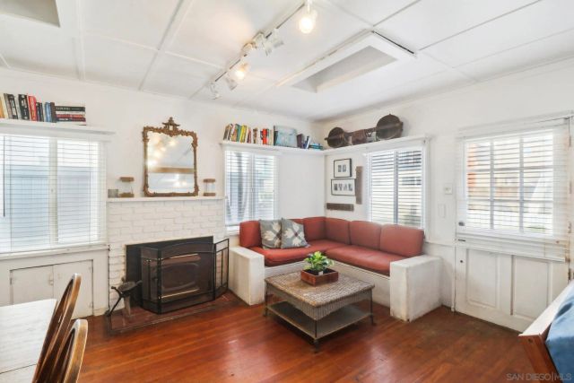 719 Jersey Ct, San Diego, CA 92109