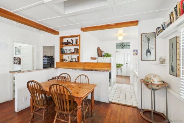 719 Jersey Ct, San Diego, CA 92109