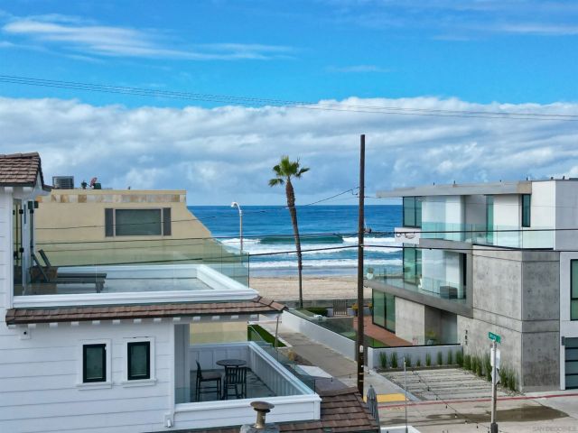 719 Jersey Ct, San Diego, CA 92109