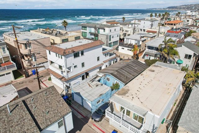 719 Jersey Ct, San Diego, CA 92109