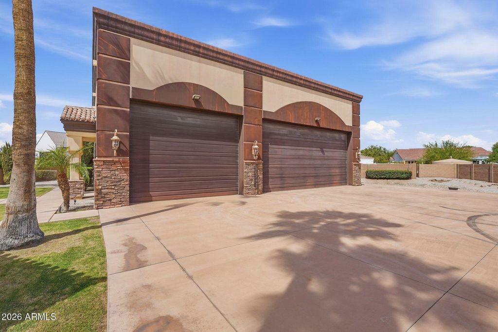 6930 W CAMINO DE ORO --, Peoria, AZ 85383 — photo 5