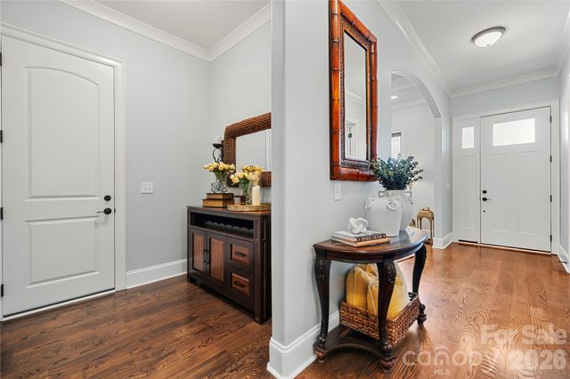 4306 Rolling Acres Road, Charlotte, NC 28213