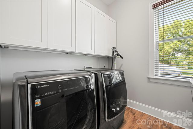 4306 Rolling Acres Road, Charlotte, NC 28213
