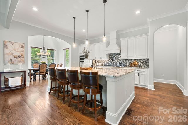 4306 Rolling Acres Road, Charlotte, NC 28213