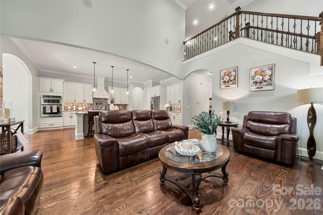 4306 Rolling Acres Road, Charlotte, NC 28213