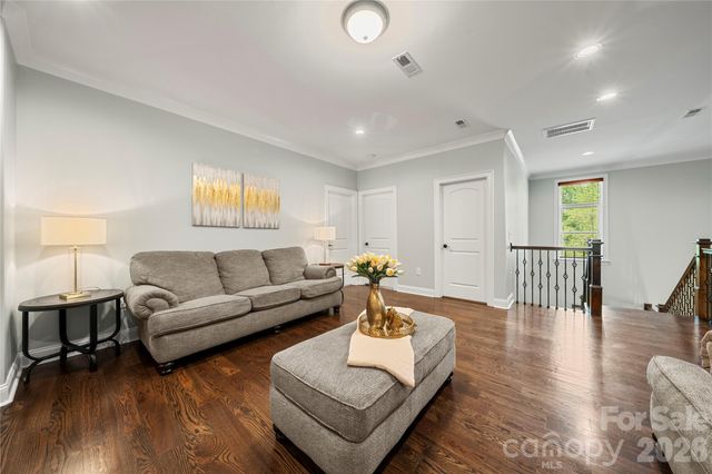 4306 Rolling Acres Road, Charlotte, NC 28213