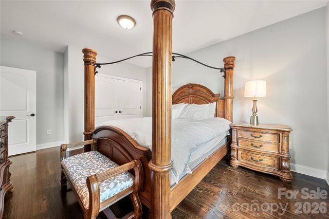 4306 Rolling Acres Road, Charlotte, NC 28213