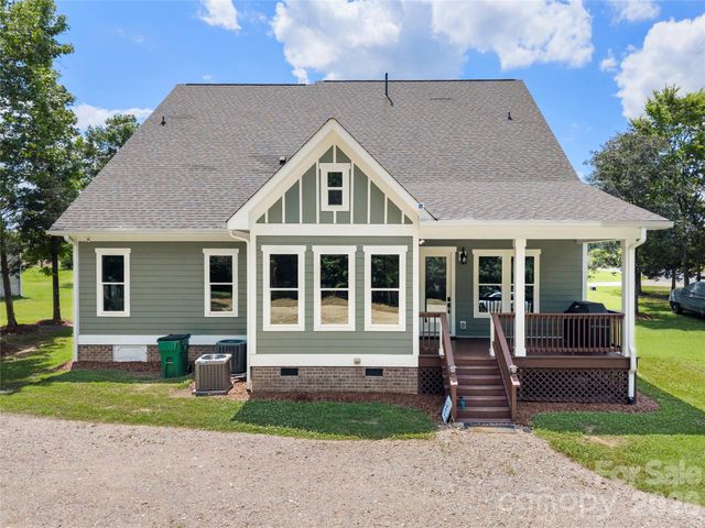 4306 Rolling Acres Road, Charlotte, NC 28213