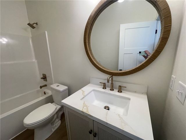 1104 N Jackson Street, Clarksville, AR 72830