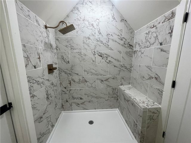 1104 N Jackson Street, Clarksville, AR 72830