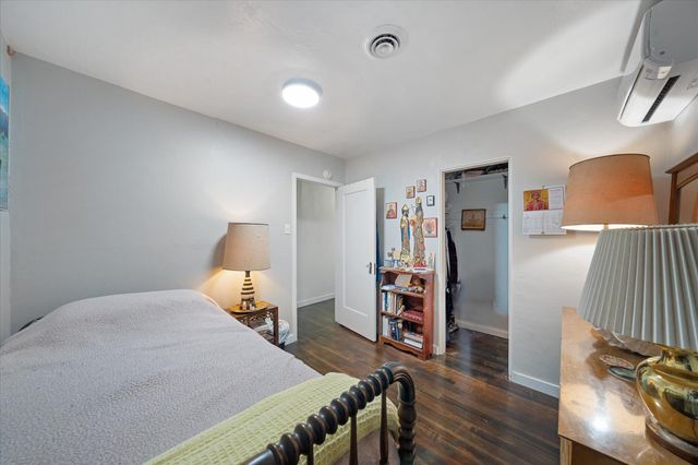 656 West Street, Redding, CA 96001