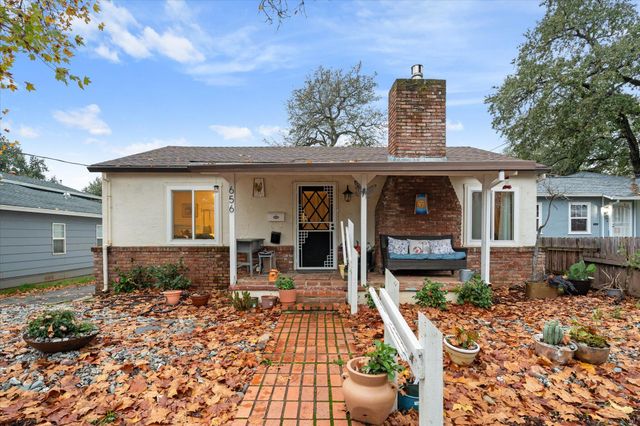 656 West Street, Redding, CA 96001