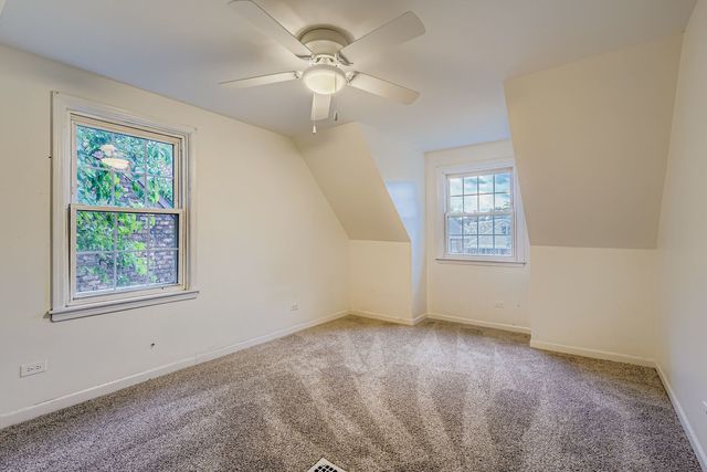 9813 S LAWNDALE Avenue, Evergreen Park, IL 60805