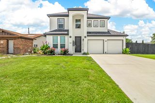 610 Parker Circle, Garland, TX 75040
