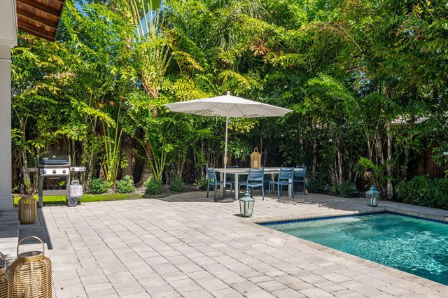 240 31st Street, West Palm Beach, FL 33407