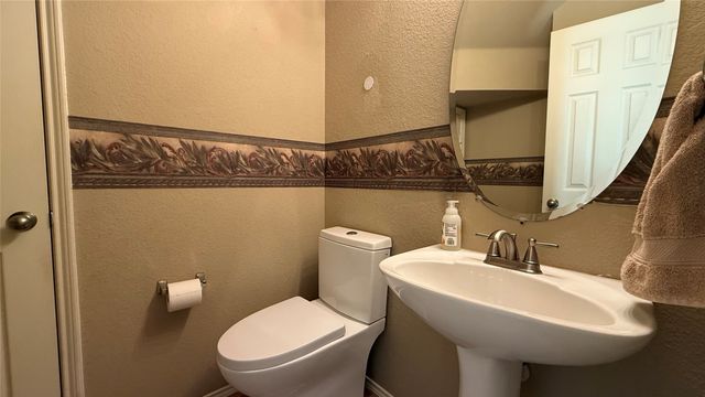 1402 Peaceway Drive, Garland, TX 75043