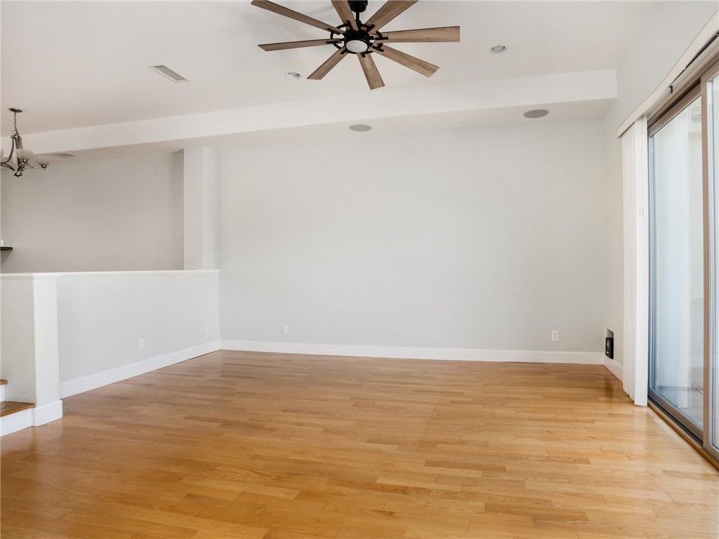 301 Kansas C, El Segundo, CA 90245 — photo 3