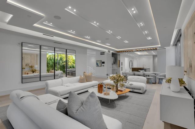 1901 S Ocean Boulevard 9, Delray Beach, FL 33483